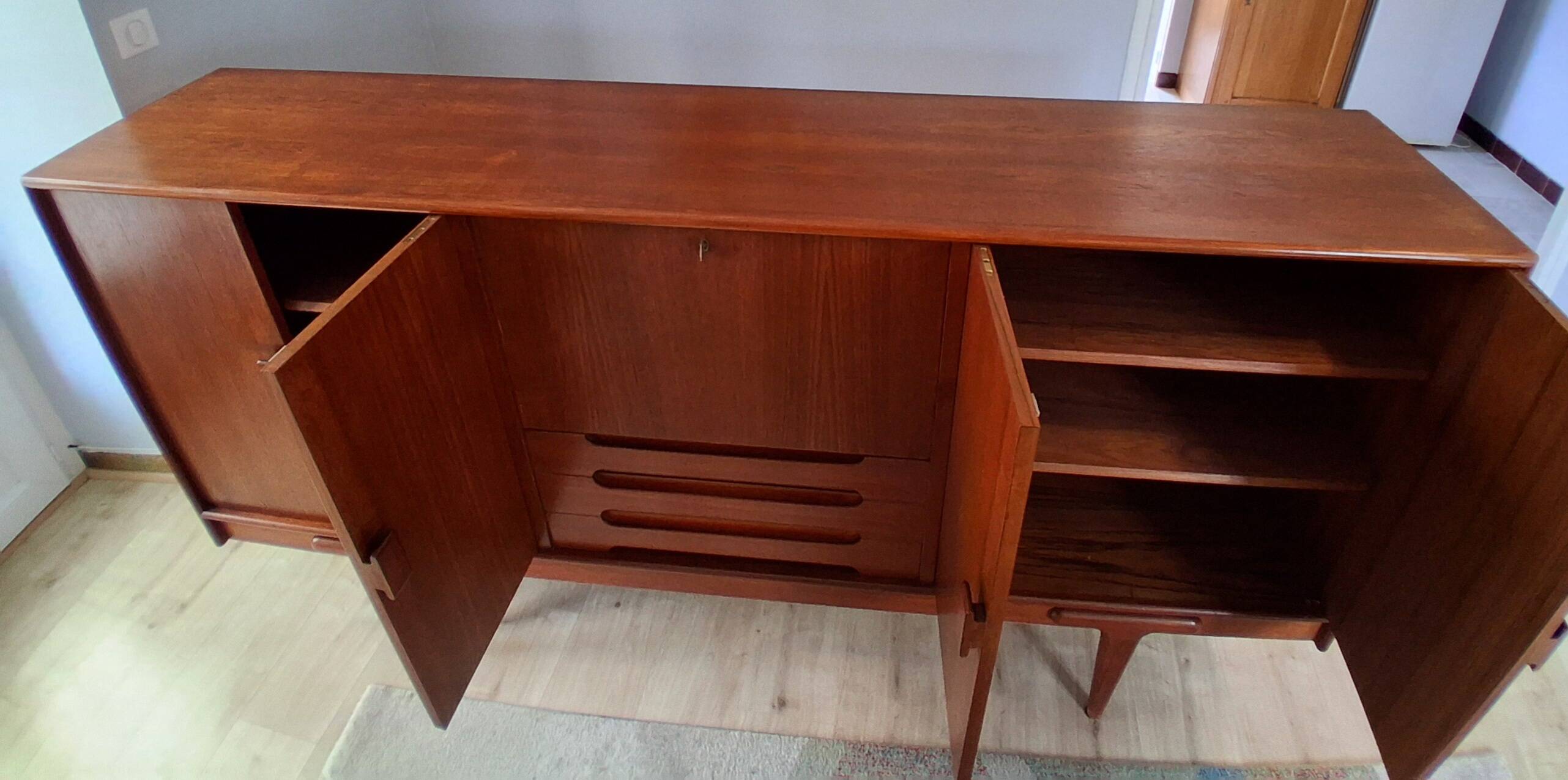 Enfilade scandinave ejvind johansson années 60