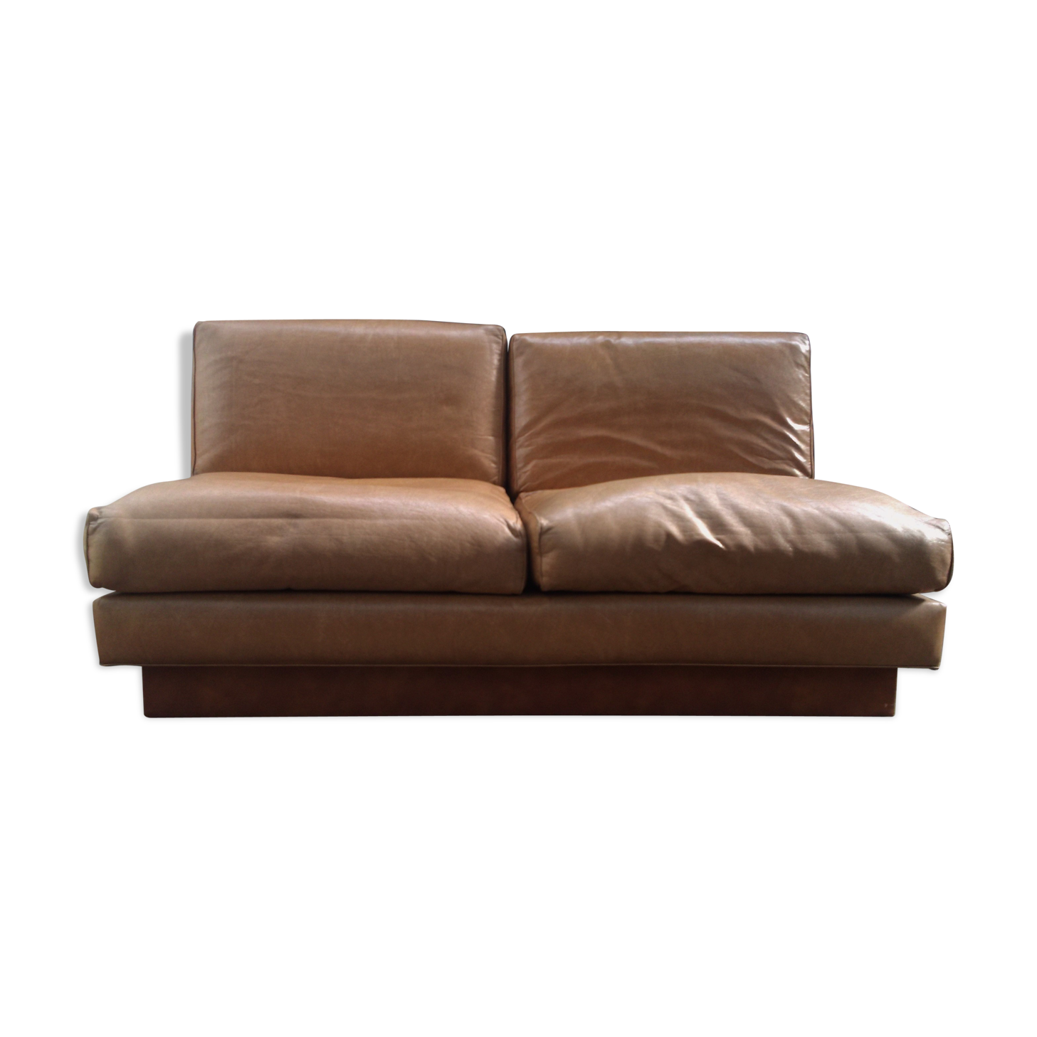 Sofa low two places type fireside