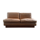 Sofa low two places type fireside