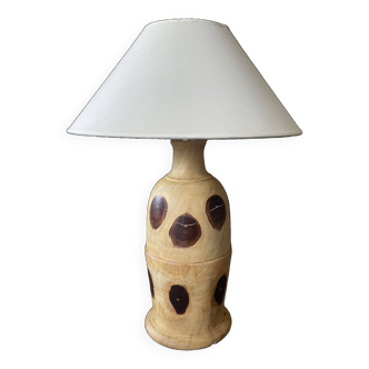 Solid wood table lamp