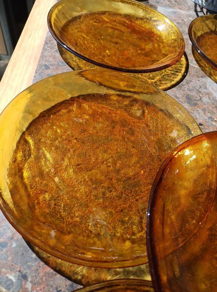 9 Arcoroc Sierra amber plates