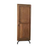 Boarding locker room cabinet