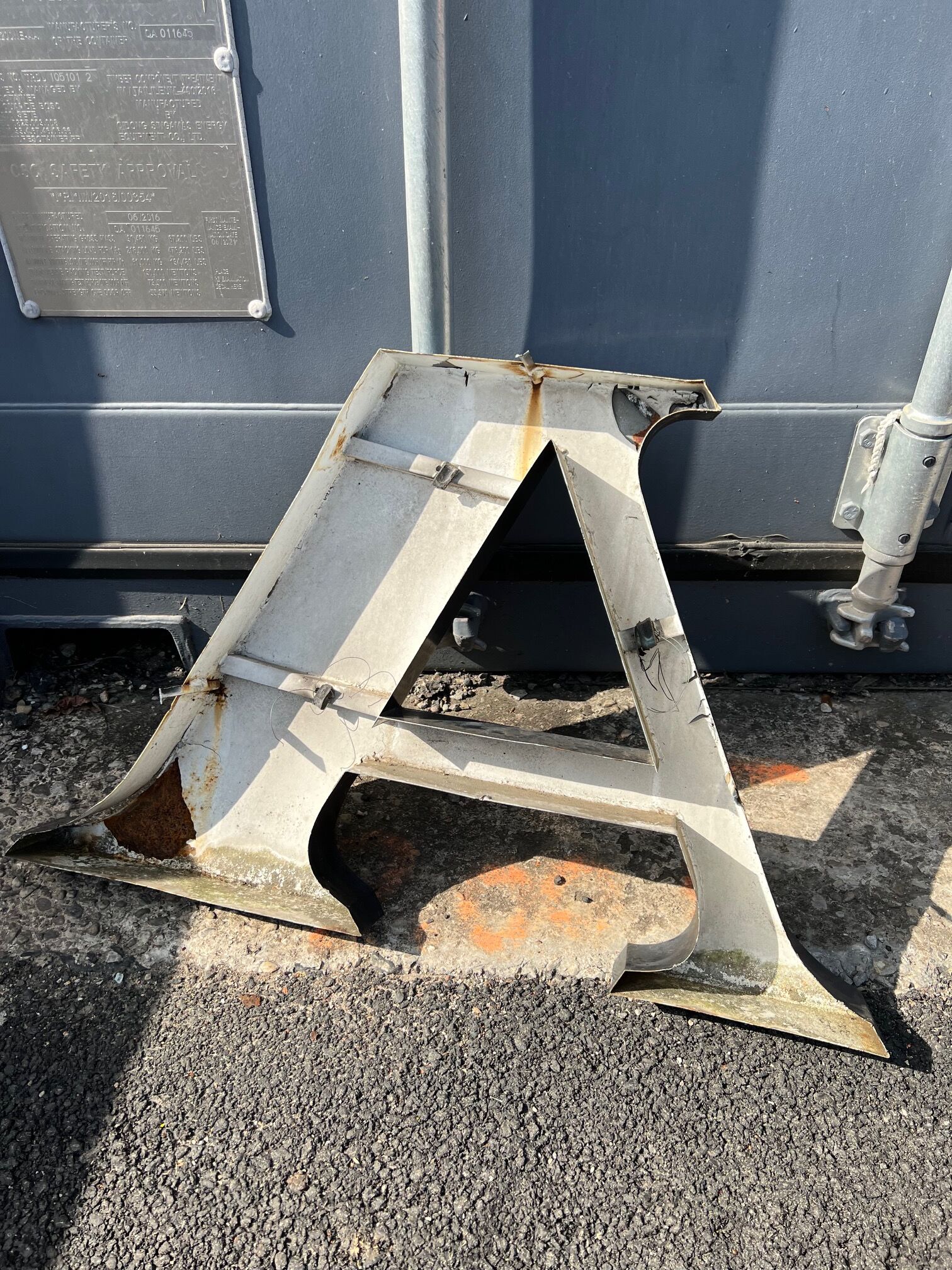 Letter a in galvanized metal height 45 cm