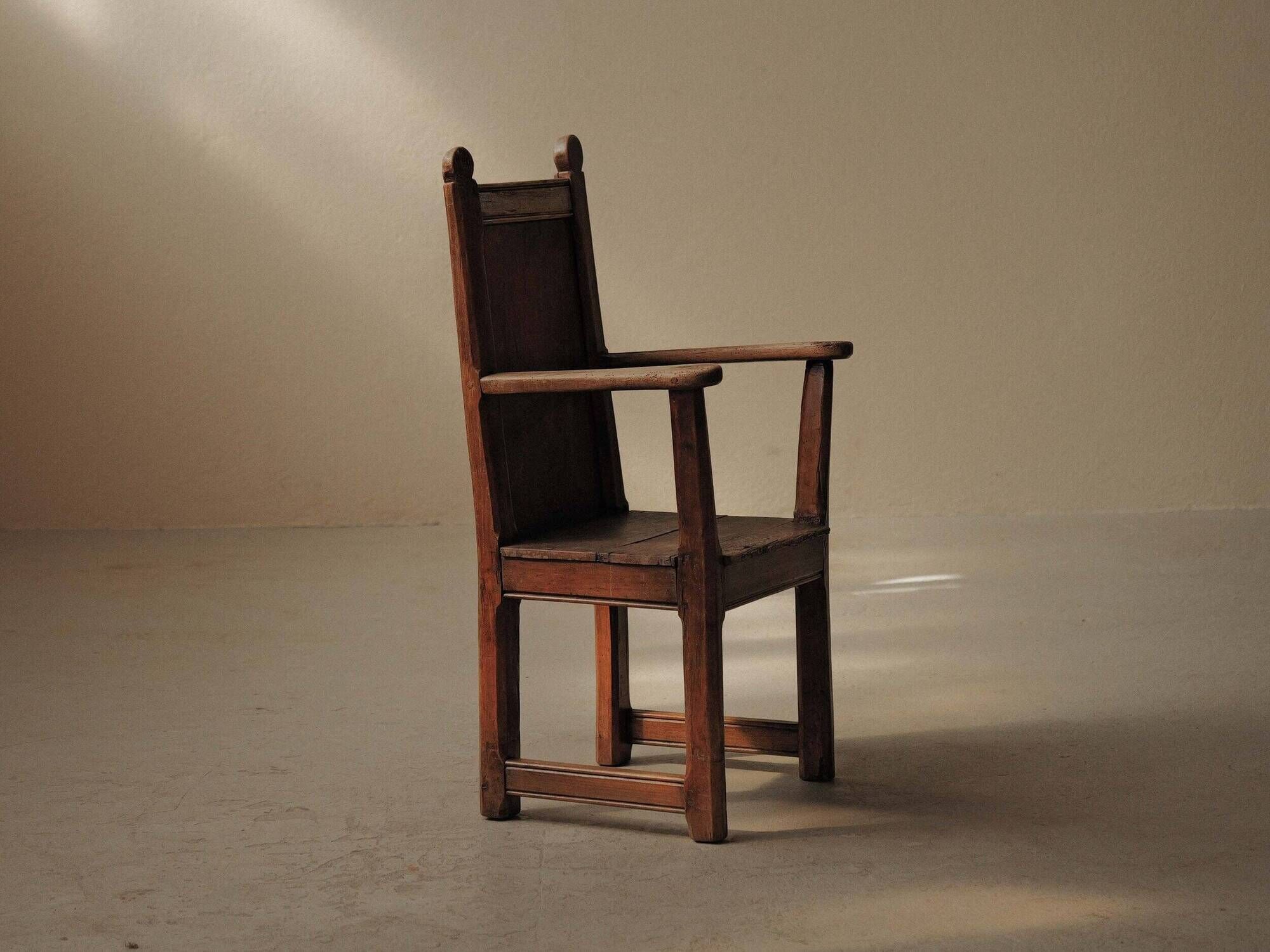 Peasant armchair in solid oak, France, 19th century