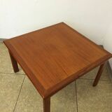 Table d’appoint en teck des années 70