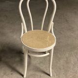 Chaise blanche bistrot siège canné