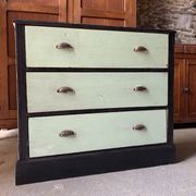 Green chest of drawers 3 drawers