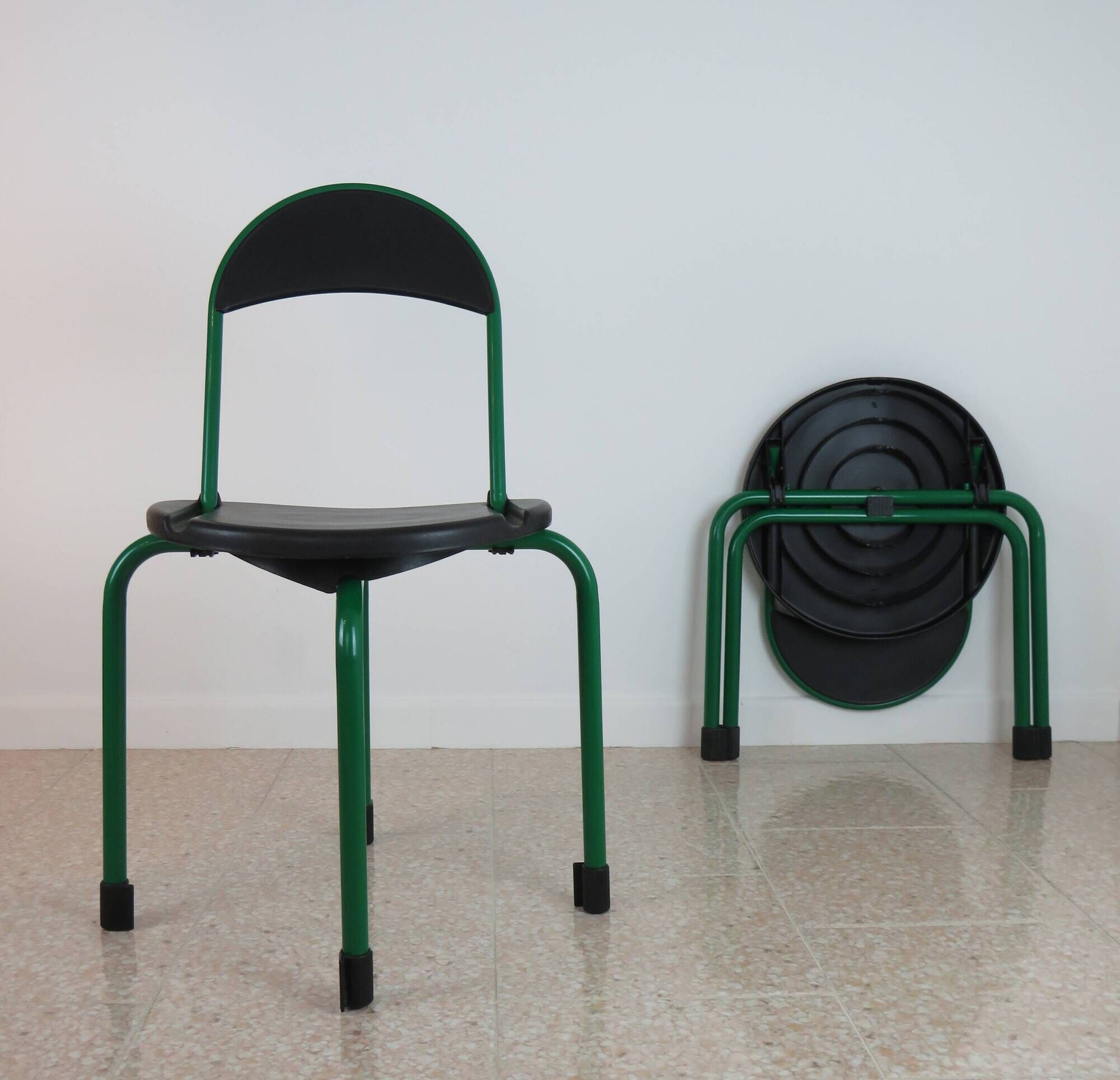 Pair of folding chairs model "Clark" by Lucci and Orlandini for Lamm 1985