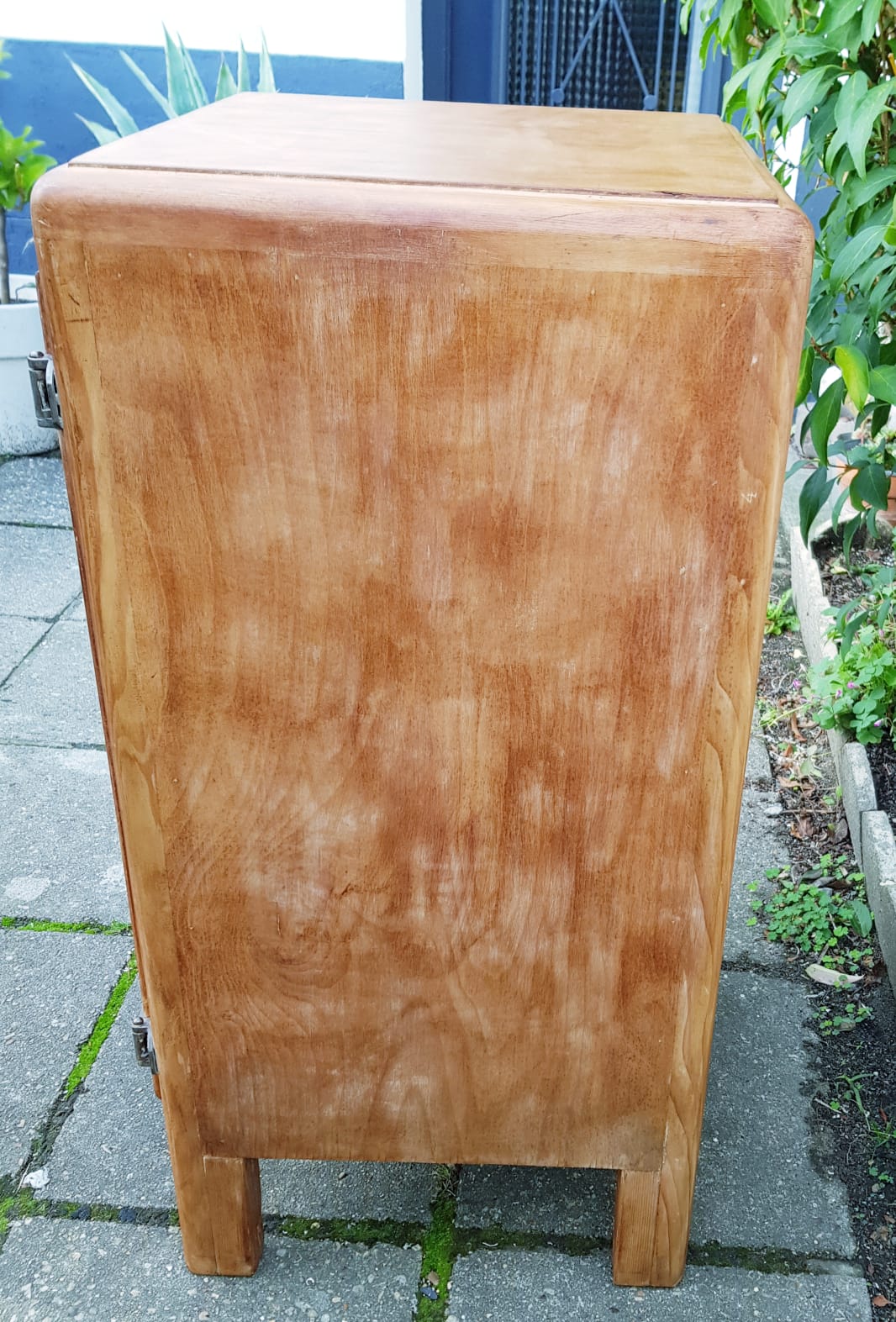 Wood cooler 1930