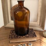 Amber flask