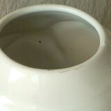 Porcelain vase thick white decor in relief duck flight