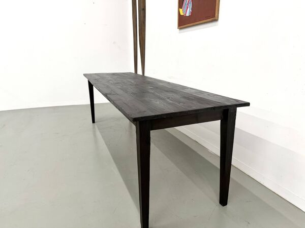 Grande Table de Ferme Années 50 en Bois Brûlé (Shou Sugi Ban) – L245 cm