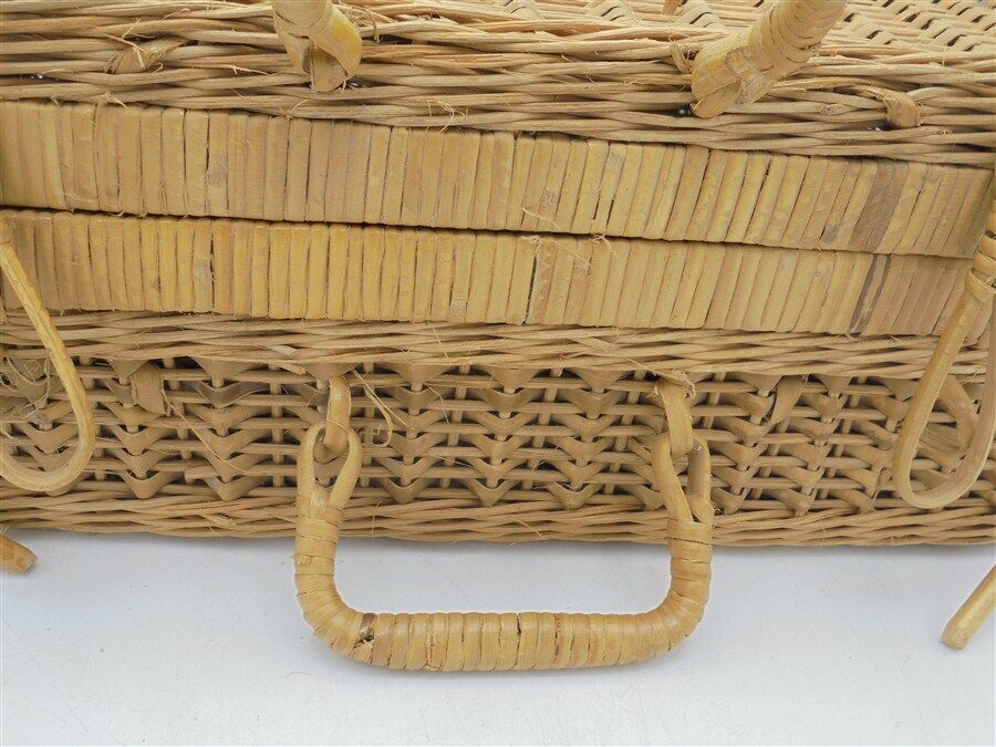 Suitcase wicker