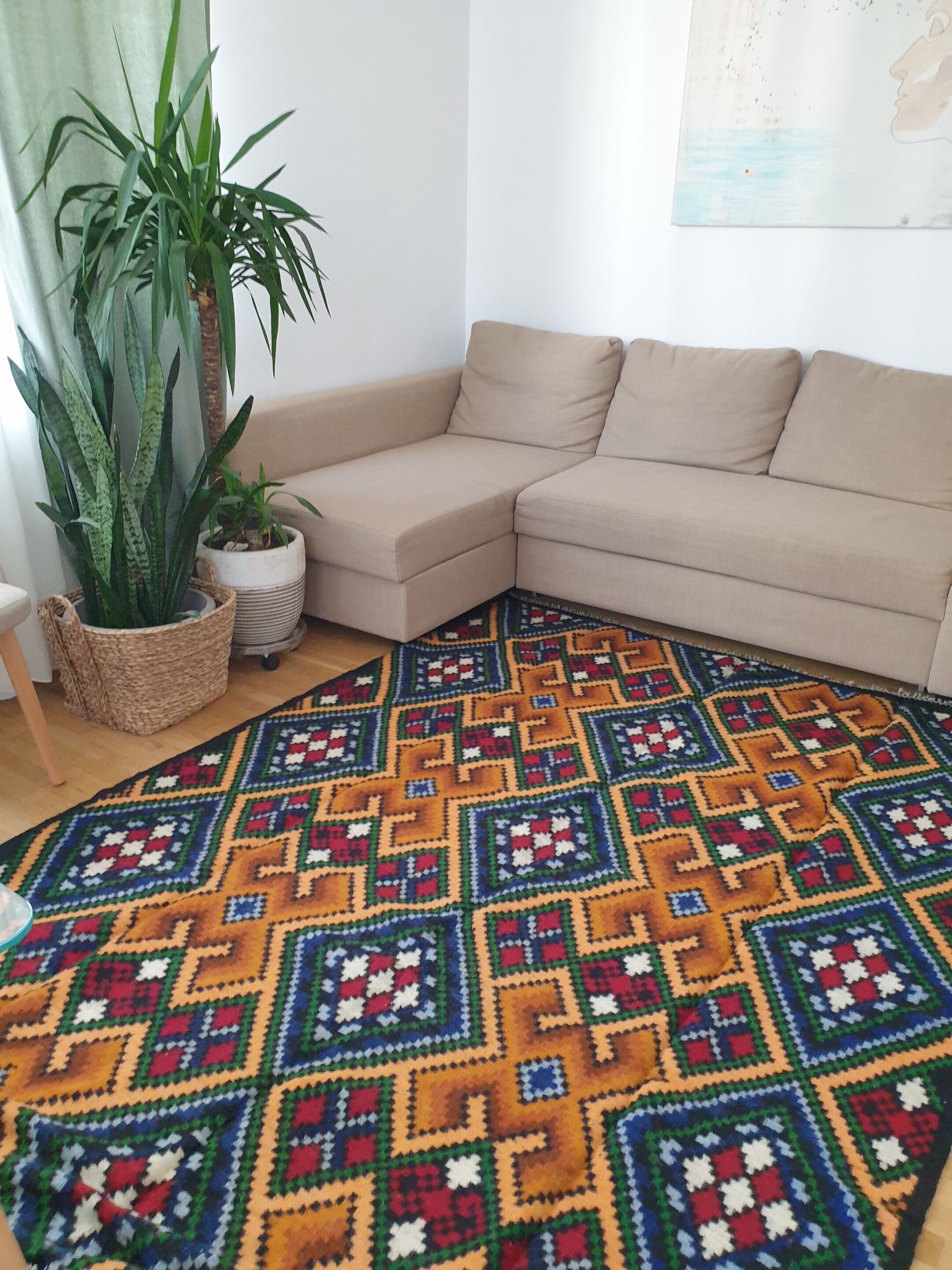 Romanian rug handwoven in wool