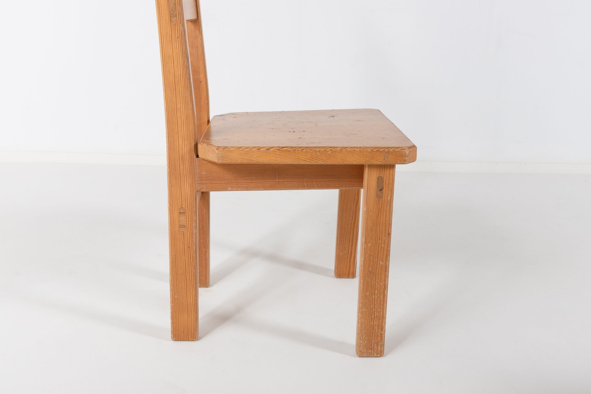 Set of 6 pine chairs by Roland Wilhelmsson for Karl Andersson & Söner Sweden 1960