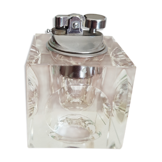 Table lighter