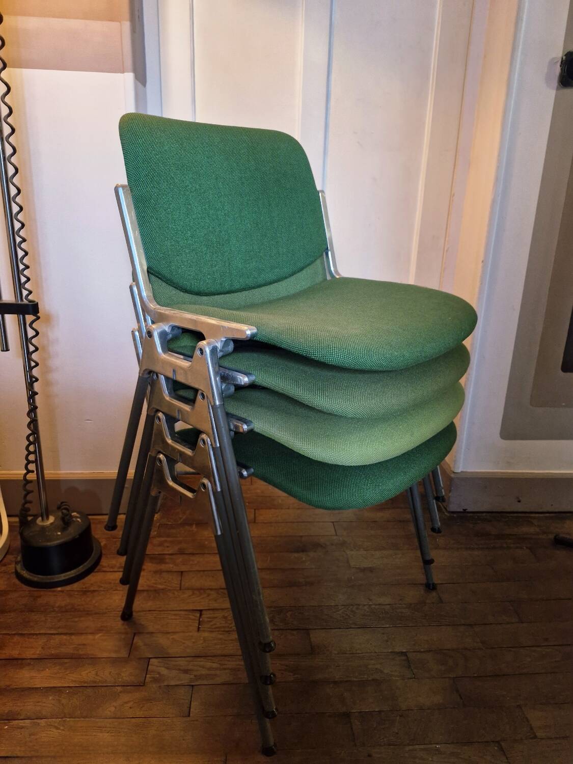 Set of 4 DSC 106 Chairs by Giancarlo Piretti Anonima Castelli, 1965.