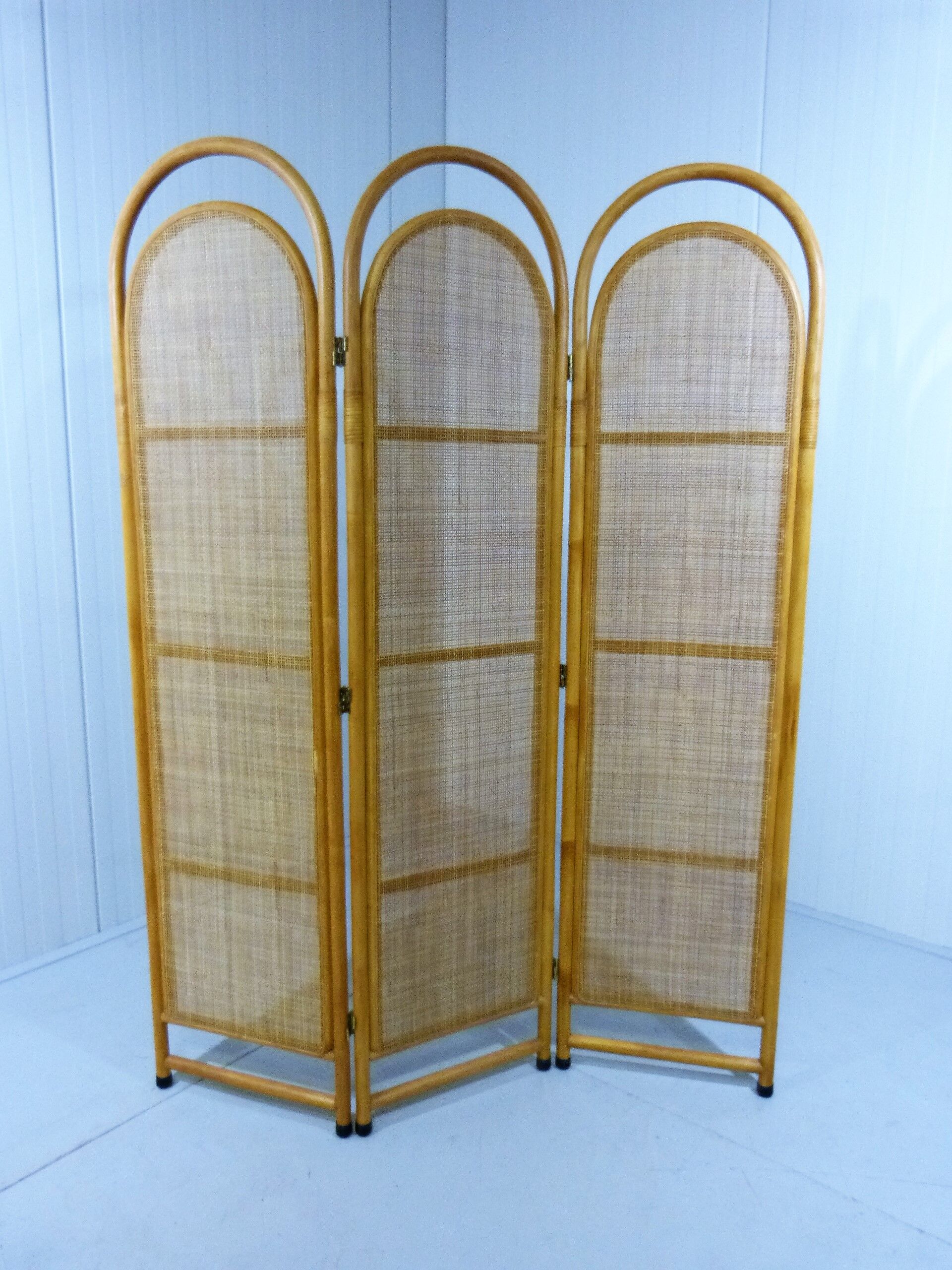 Rattan & wicker folding screen, 1980’s