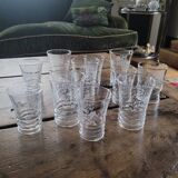 Set of 12 engraved glasses – 50s-60s