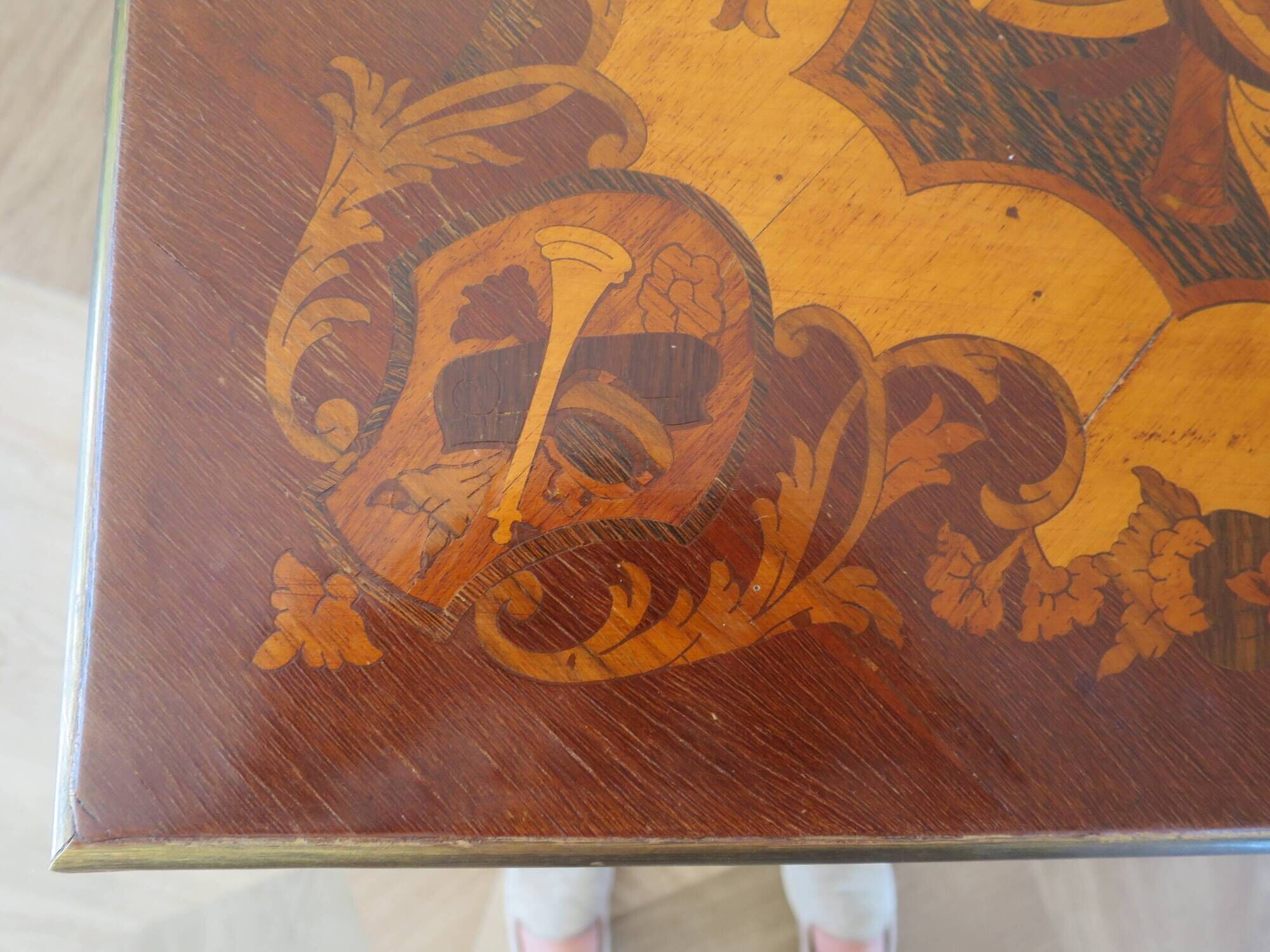 Rare - portfolio game table in marquetry and decorative bronze - Louis XVI style - Early 1900