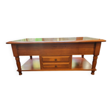 Cocktail coffee table in cherry wood
