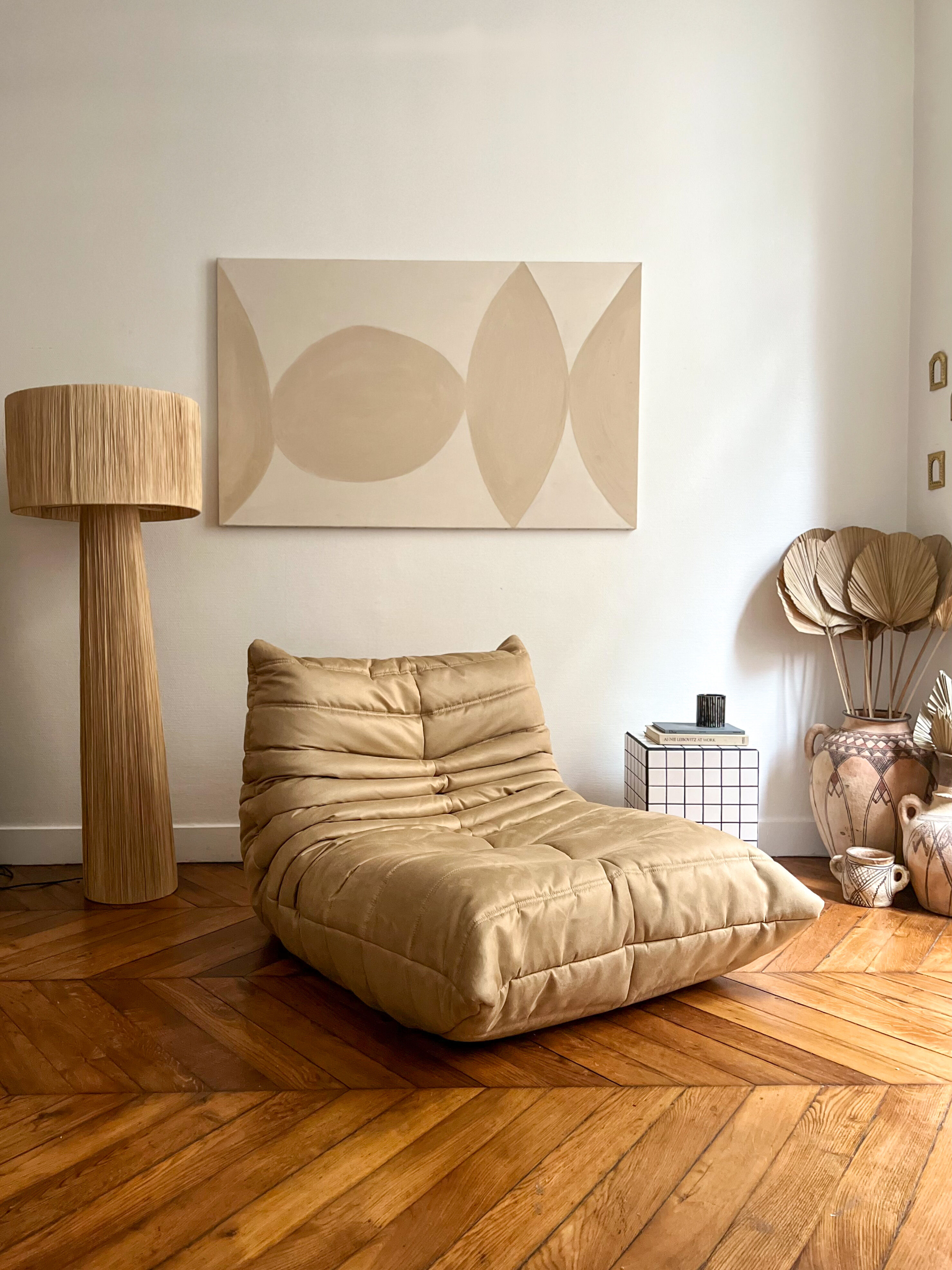 Minimalist bahia floor lamp raffia