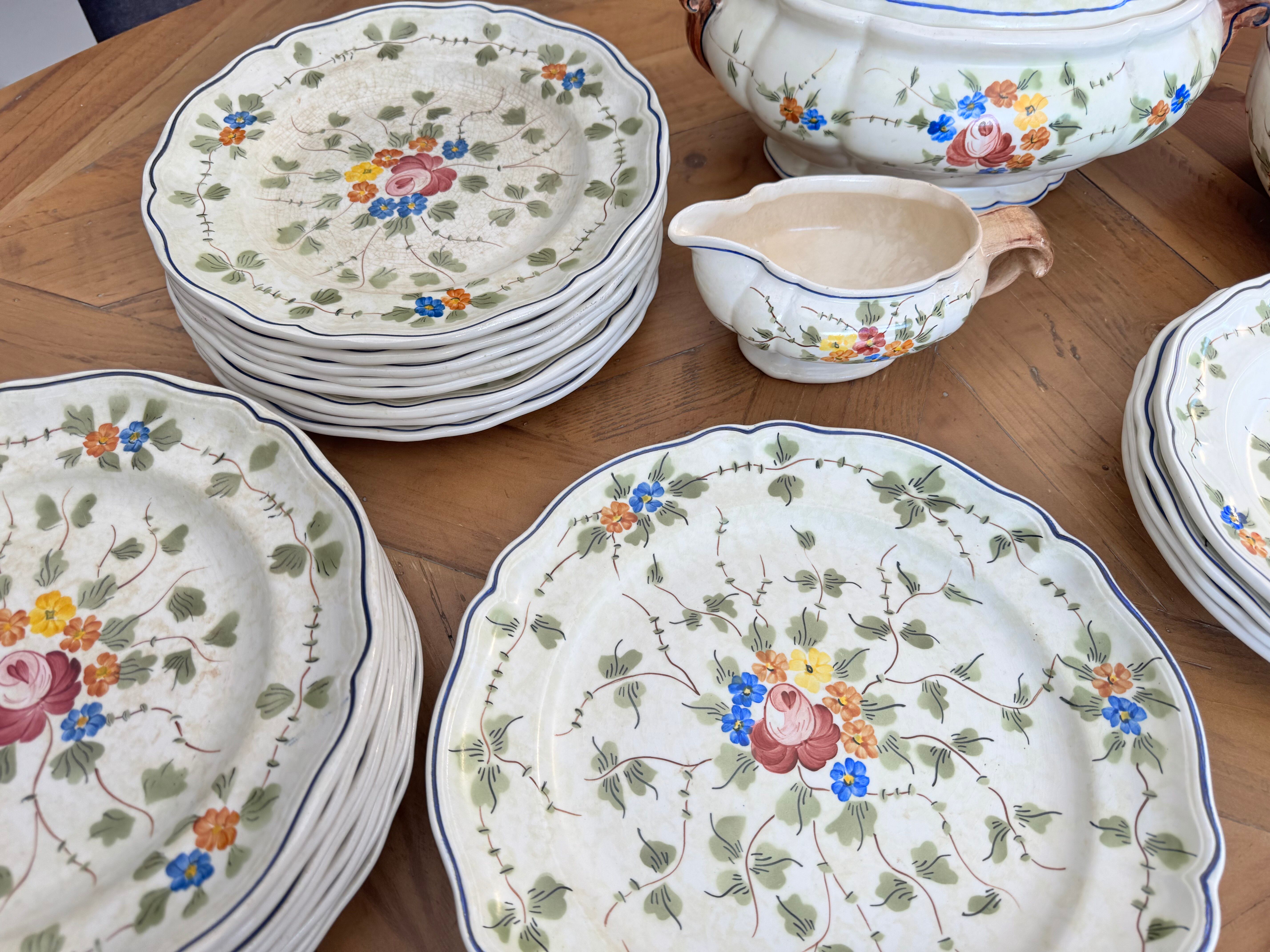 Vintage tableware service from Longchamp, France, 1950, Set of 27