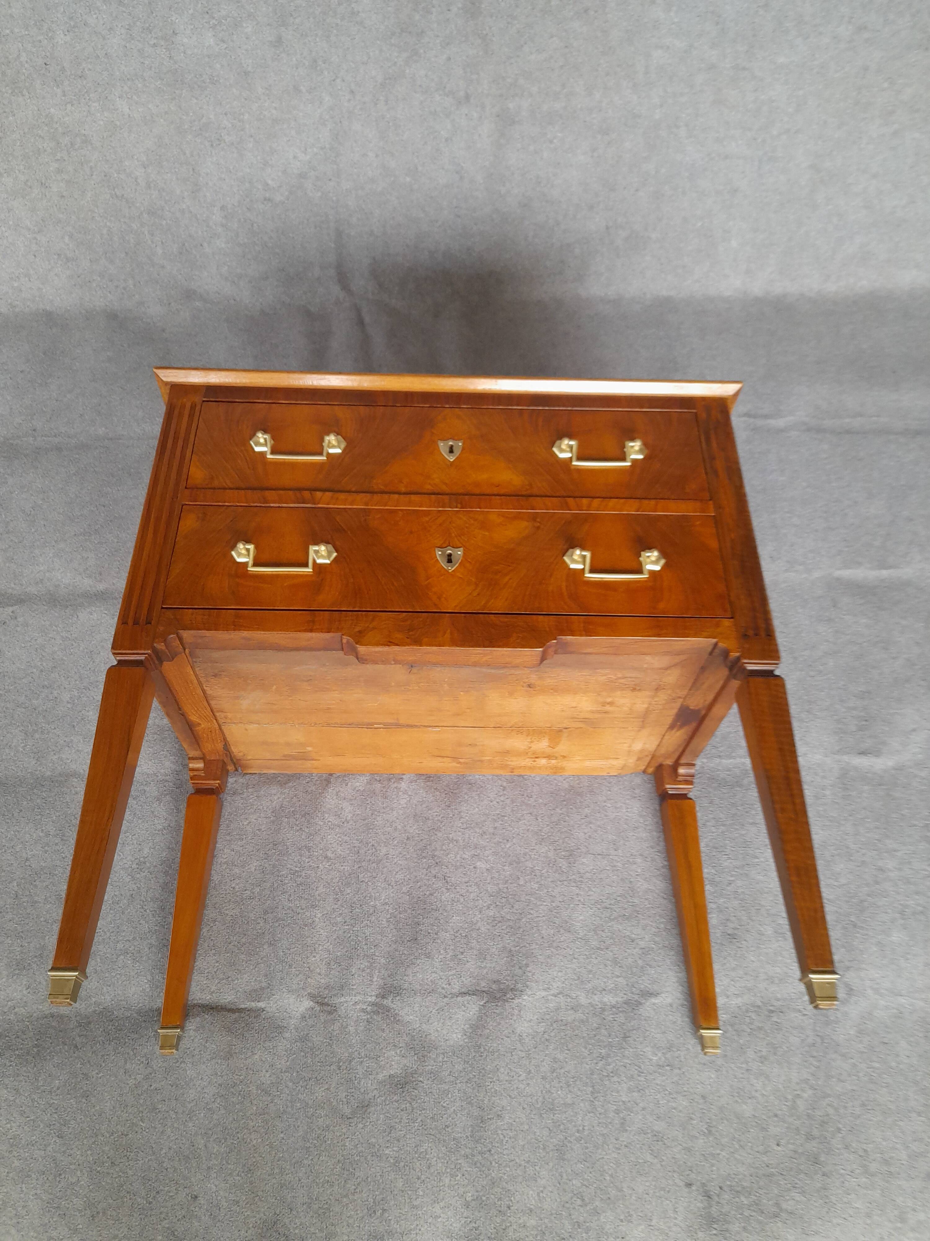 Louis XVI chest of drawers, 19th century