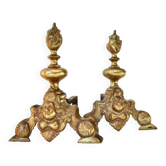 Paire de chenets en laiton du XVIIIe s.
