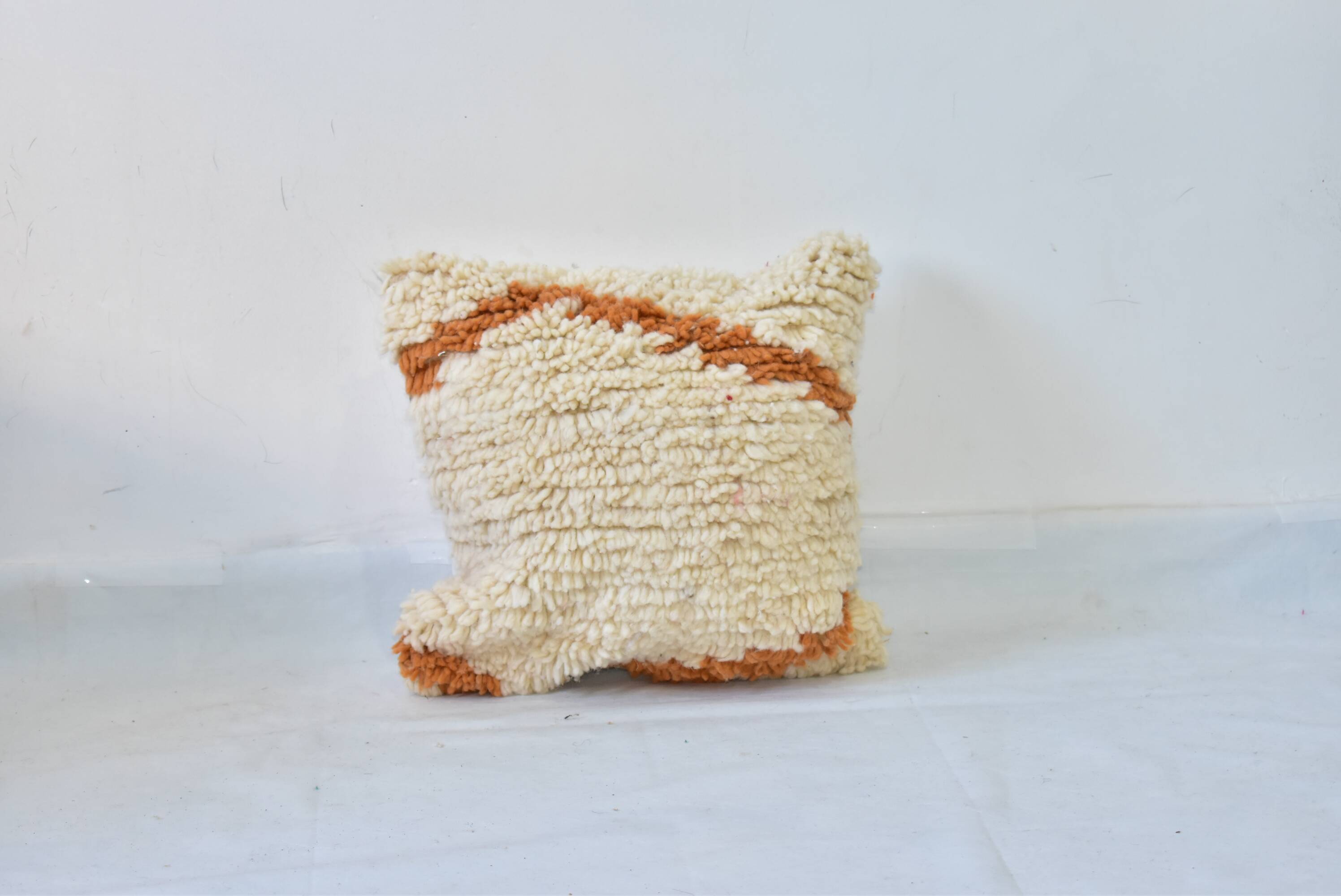 Coussin marocain berbèrefait main 39 x 39 cm