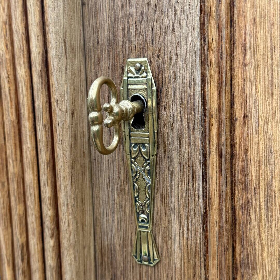 Art Deco bonnetière wardrobe from Paris in raw and solid oak.
