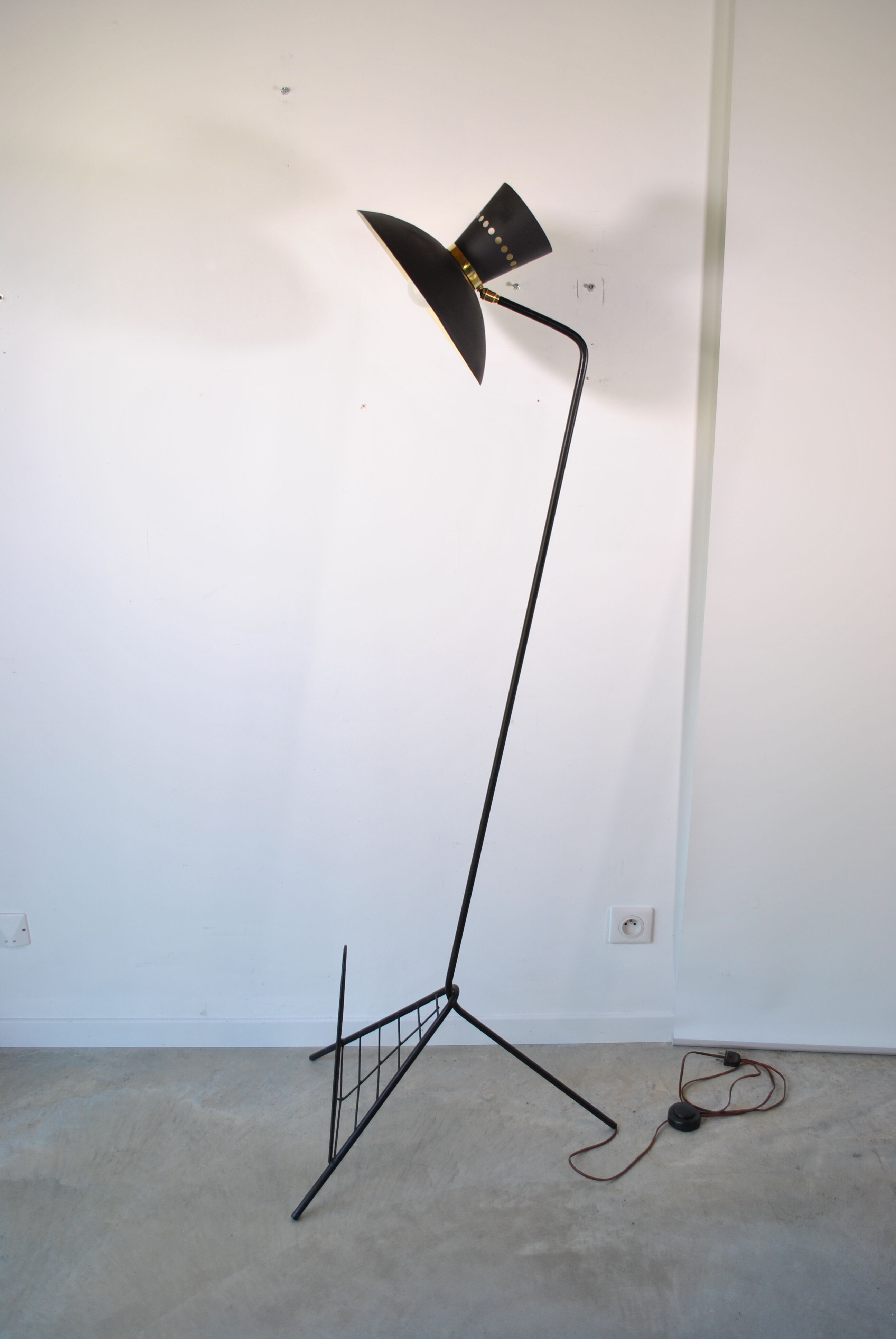 Lampadaire diabolo porte revues 1960