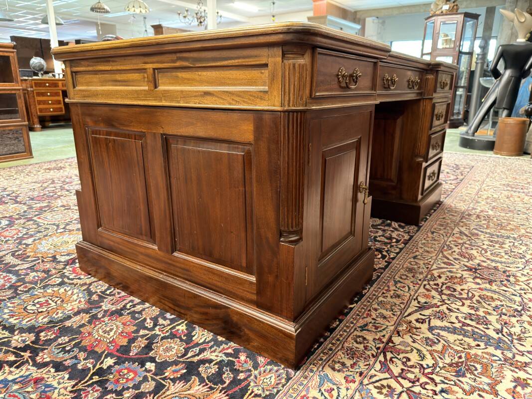 Bureau Chesterfield anglais Partnerdesk
