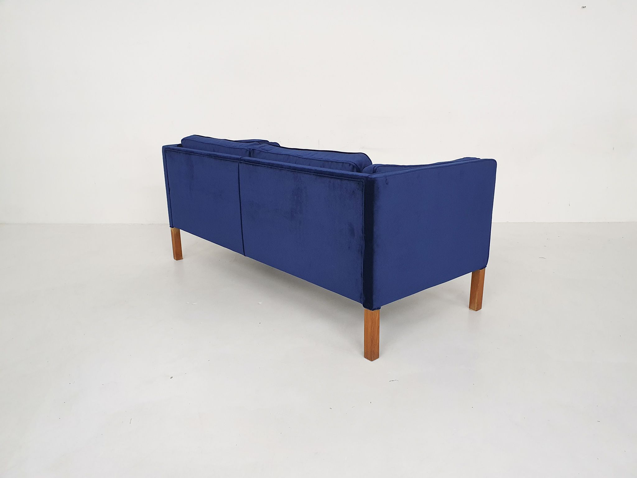 Canapé  2,5 places de Borge et Peter Mogensen pour Fredericia, modèle 2335, Danemark 1975