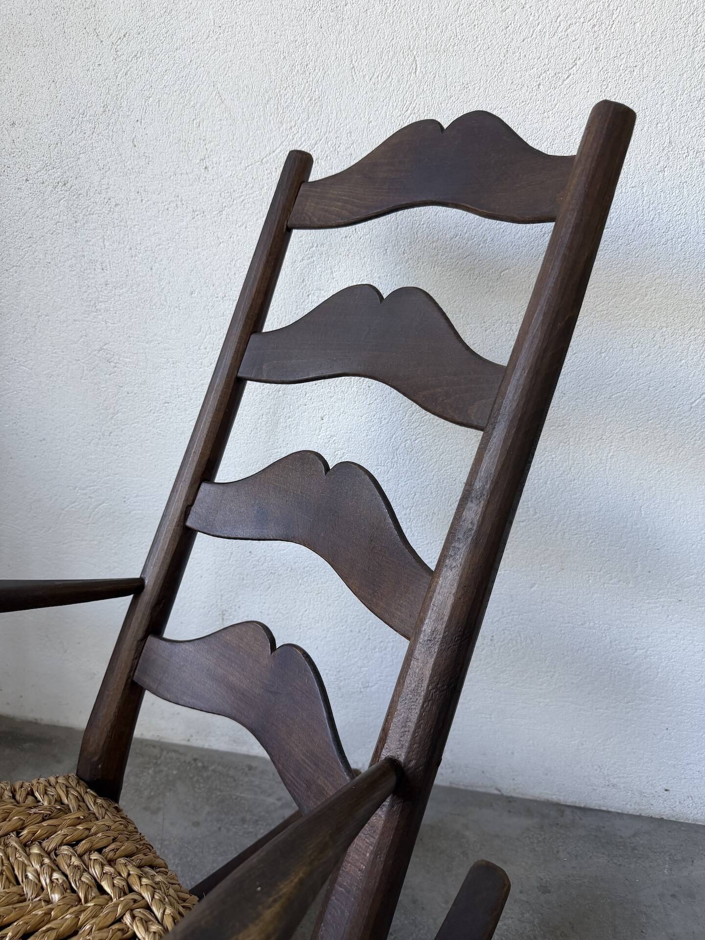 Rocking chair 1900 France cord