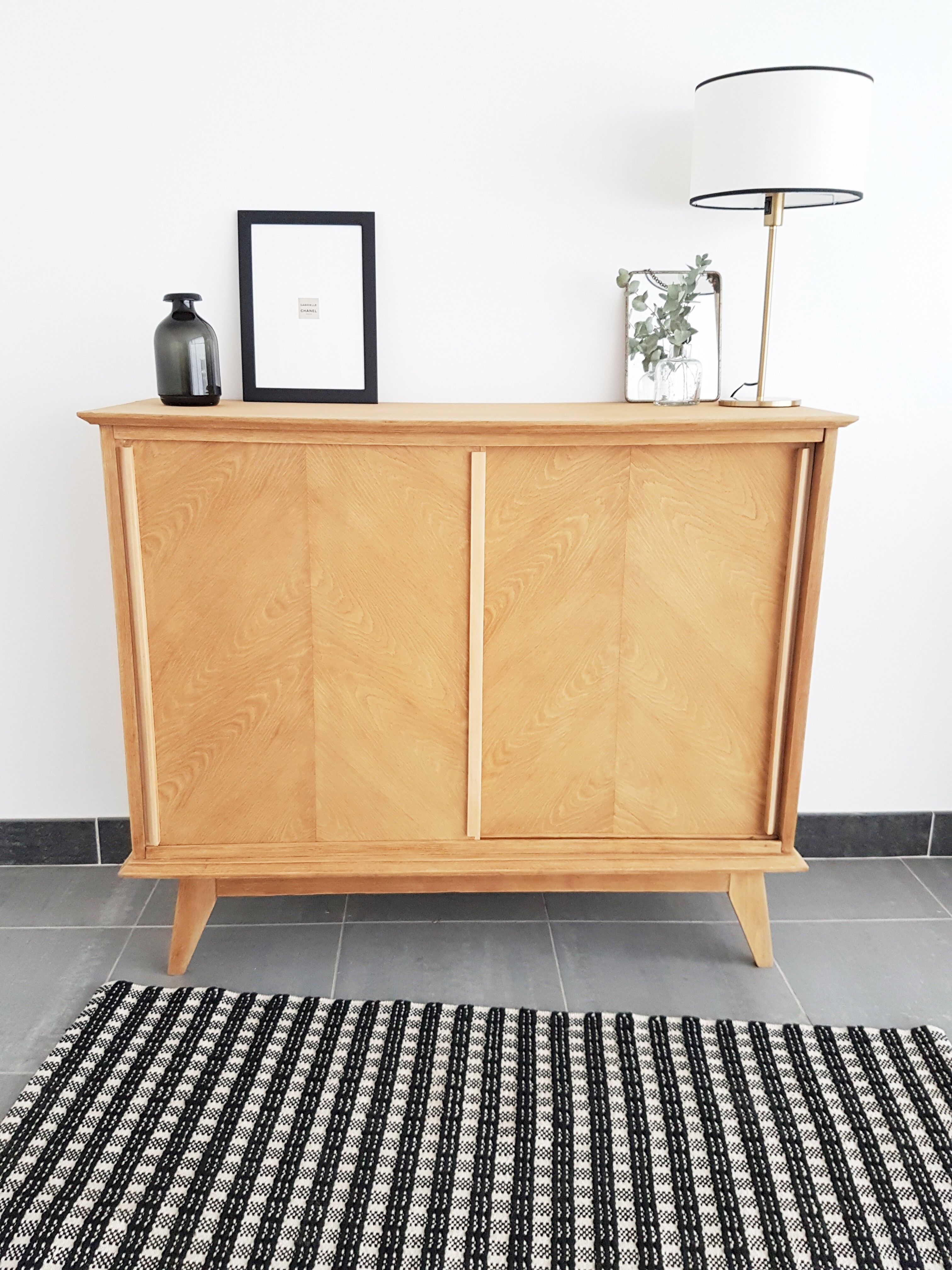 Vintage sideboard sliding doors