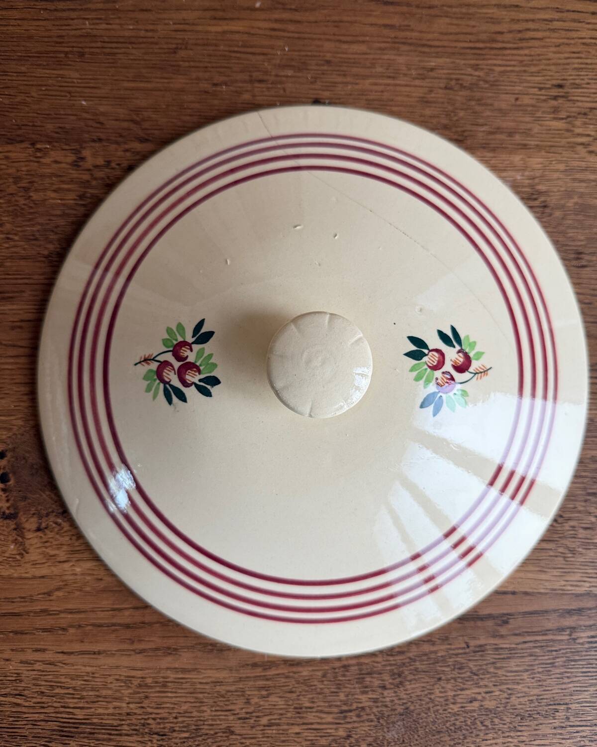 Gien iron clay soup tureen