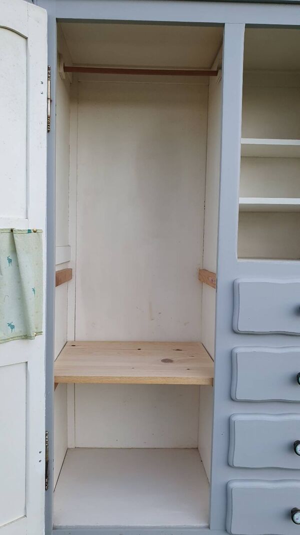 Armoire Asymétrique 50s - Style Rétro Chic - Gris Galet