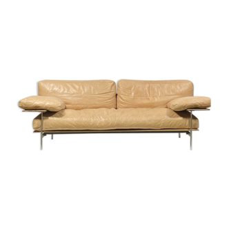 Diesis model sofa by Antonio Citterio and Paolo Nava edited by B&B ItaliA