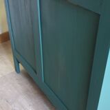 Solid wood chest of drawers