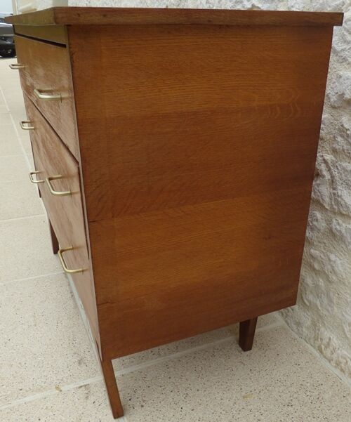 Vintage dresser