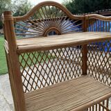 Mid-century shelf in rattan and blonde bamboo, airy design from the 1950s-60s.