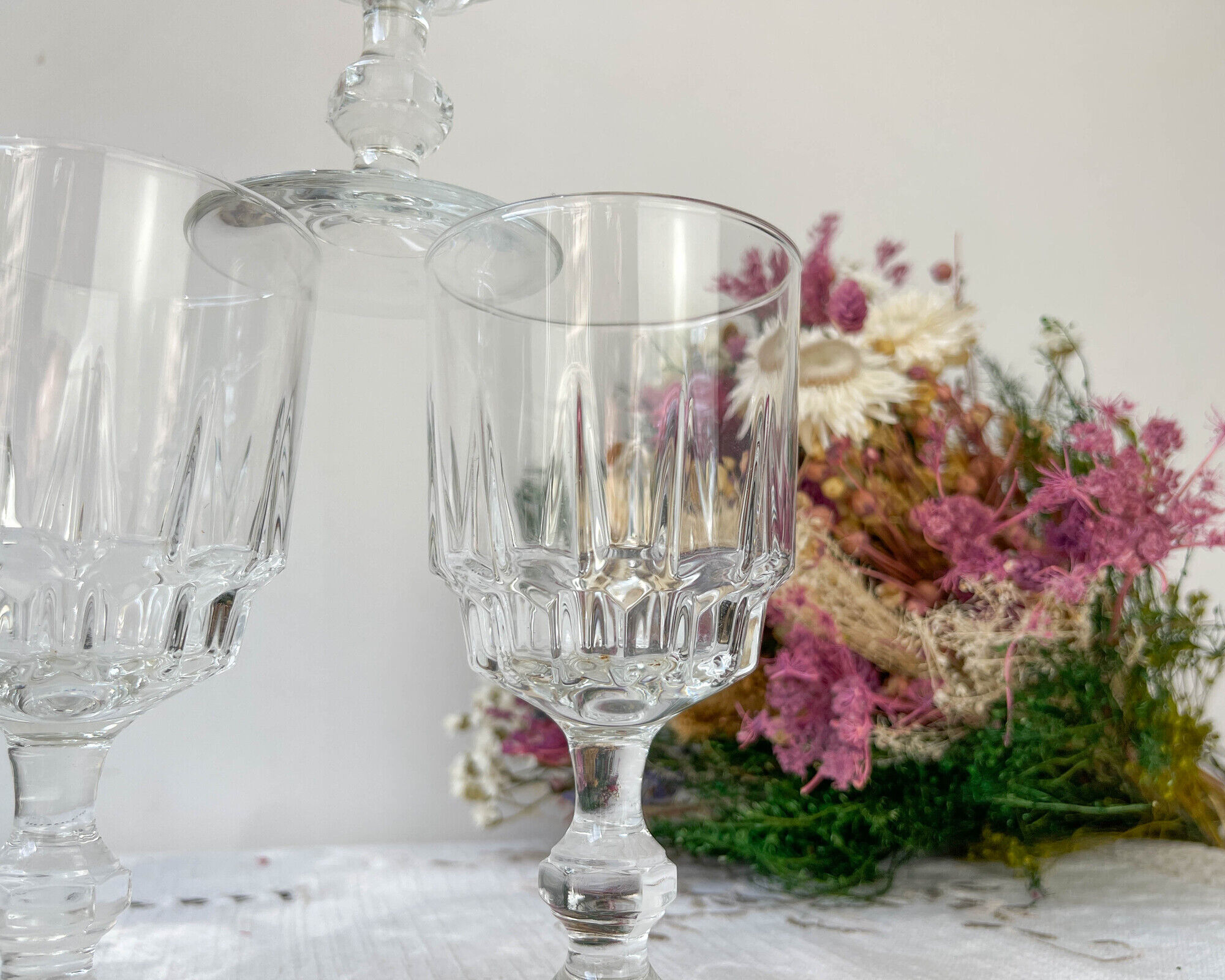 5 glasses of red wine luminarc model lance, 1970 made in france