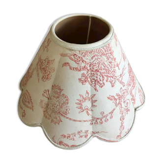 Lampshade in toile de Jouy. Red patterns on vanilla background