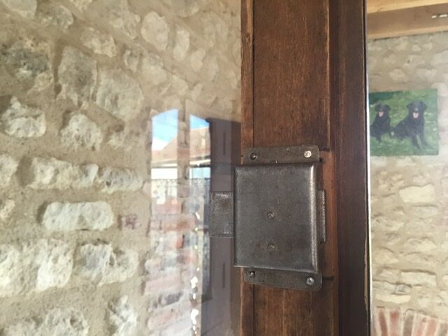 Parisian two-body buffet