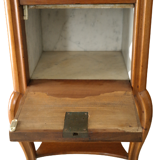 Table de chevet style Régence en noyer et marbre
