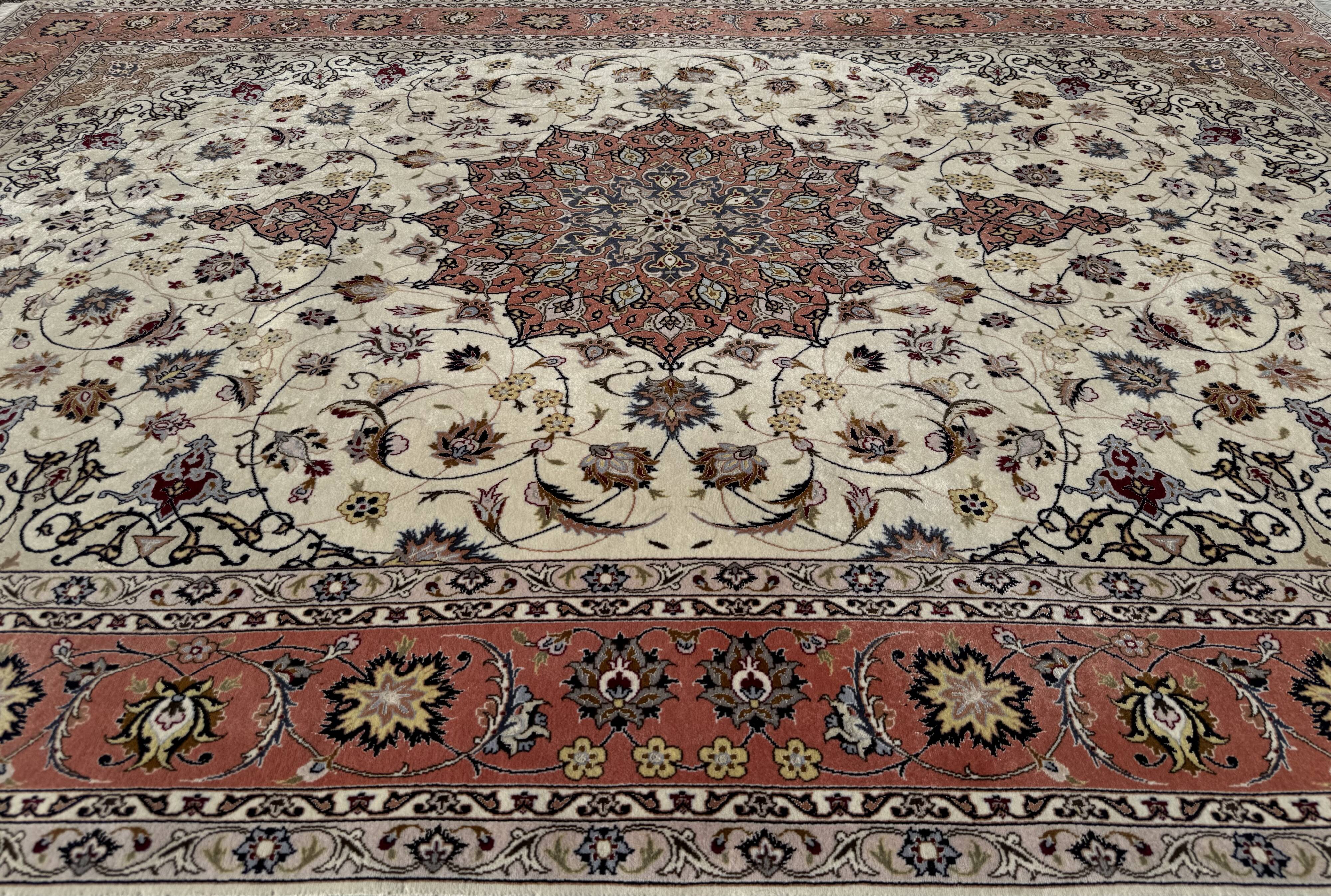 Persian Tabriz Wool Rug with Silk Inlay 300x200 cm