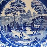 Delft earthenware dish 31 cm in diameter