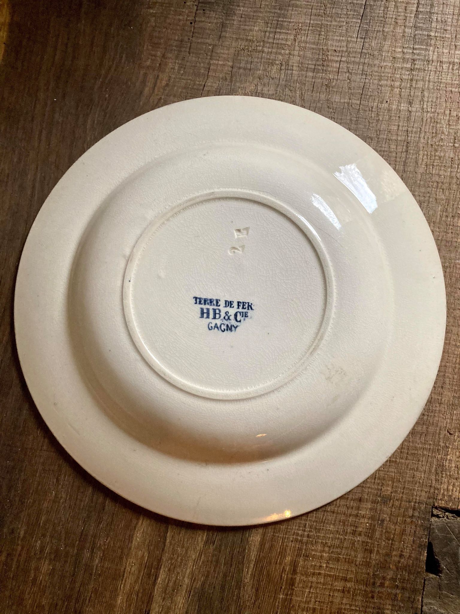 Iron Earth Plate HB-Cie model Gagny