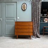 Vintage oak chest of drawers